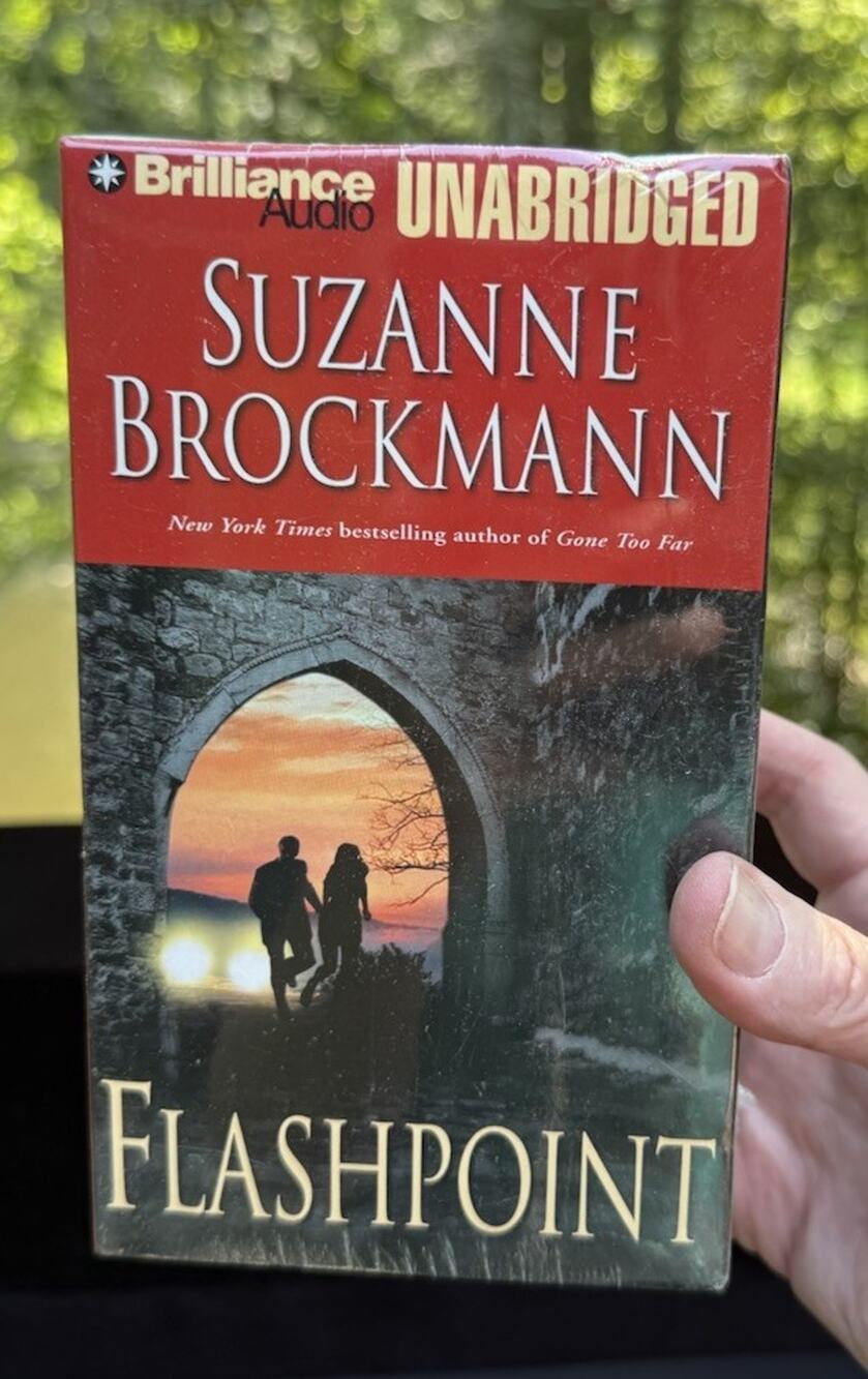 Audiobook Flashpoint By Suzanne Brockmann 9 Cassettes New! Sealed! B2